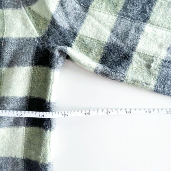 Karen Nico Women's Cardigan Flowering Plaid Green Black Beaded Button Small - Picture 7 of 9